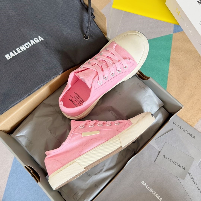 Balenciaga Low Shoes